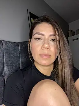 Snapshot of martina_contreras chatting on 10-16-25, 07:09 martina contreras online show from 10-16-25, 07:09