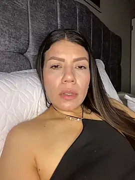Snapshot of martina_contreras chatting on 02-27-26, 07:08 martina contreras online show from 02-27-26, 07:08