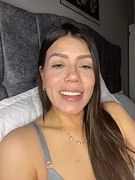 Snapshot of martina_contreras chatting on 03-16-26, 05:55 martina contreras online show from 03-16-26, 05:55