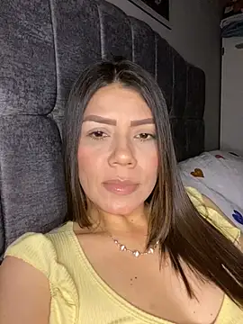 Snapshot of martina_contreras chatting on 04-08-26, 04:12 martina contreras online show from 04-08-26, 04:12