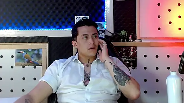 Snapshot of Darko0717 chatting on 12-31-24, 06:02 Darko0717 online show from 12-31-24, 06:02