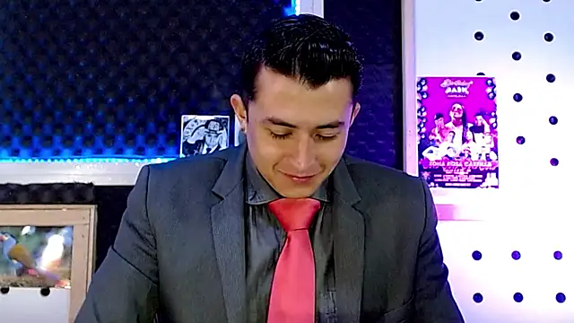 Snapshot of Darko0717 chatting on 01-25-25, 11:55 Darko0717 online show from 01-25-25, 11:55