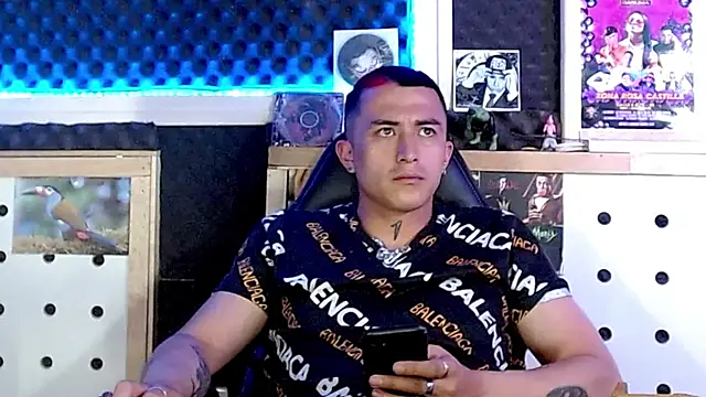 Snapshot of Darko0717 chatting on 03-19-25, 12:15 Darko0717 online show from 03-19-25, 12:15