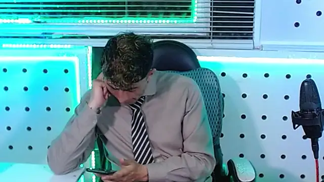 Darko0717 online show from 09-26-25, 11:36