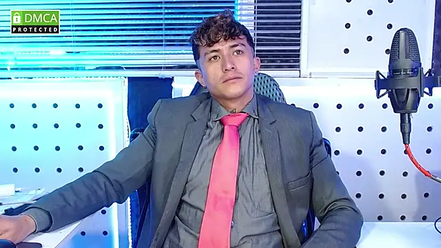 Darko0717 online show from 09-30-25, 02:22