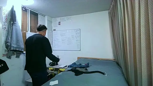 Darko0717 online show from 11-16-25, 01:06