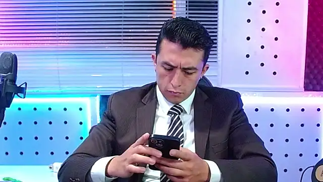 Darko0717 online show from 04-30-26, 11:05