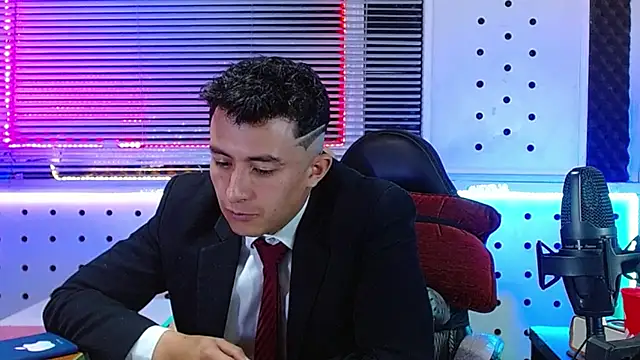 Darko0717 online show from 06-03-26, 02:33