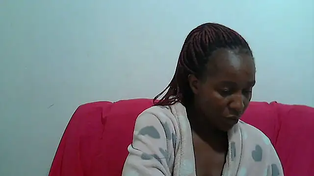 Snapshot of sluttylaura21 chatting on 02-21-25, 05:20 sluttylaura21 online show from 02-21-25, 05:20