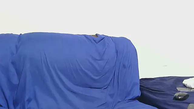 sluttylaura21 online show from 03-15-26, 04:51