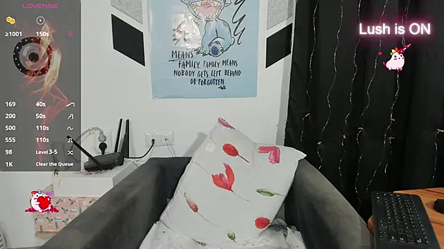 Snapshot of alexysgray chatting on 03-28-26, 05:56 alexysgray online show from 03-28-26, 05:56