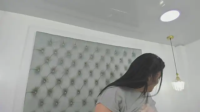 anette cooper online show from 03-24-26, 04:06