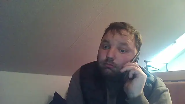 Snapshot of Chaosgay chatting on 05-09-26, 06:40 Chaosgay online show from 05-09-26, 06:40