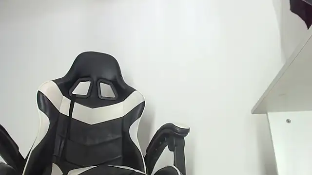 Camila Darks online show from 12-03-24, 09:33