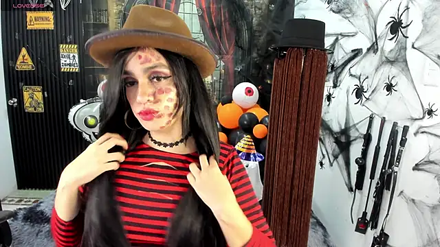 criss 21  online show from 10-29-25, 08:21