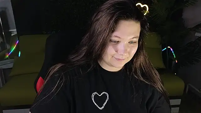 Snapshot of DjennaPalme chatting on 12-30-24, 11:26 DjennaPalme online show from 12-30-24, 11:26