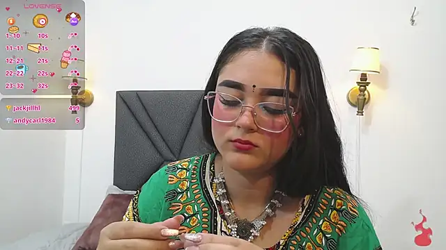 analishalimar online show from 02-19-25, 03:27