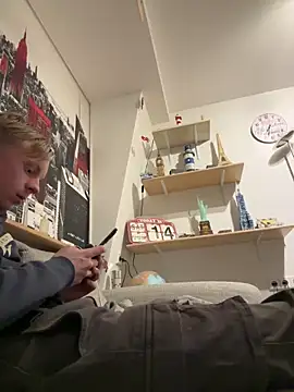 schwanzgranate online show from 02-10-25, 06:56