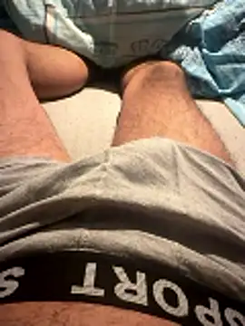 Snapshot of spritzerboy23 chatting on 01-13-26, 01:00 spritzerboy23 online show from 01-13-26, 01:00