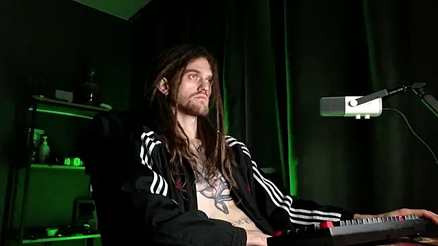 Snapshot of TechnoJesus chatting on 03-21-26, 09:18 TechnoJesus online show from 03-21-26, 09:18