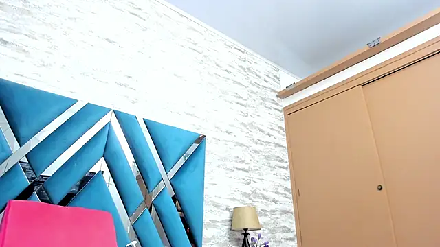 veronica salas online show from 03-05-25, 08:21