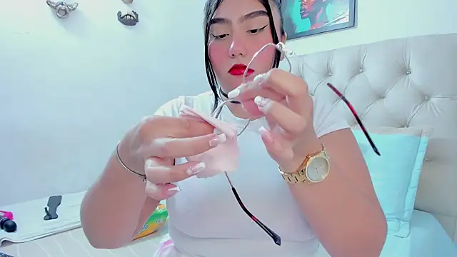 Snapshot of NayaWayne chatting on 03-05-25, 02:34 NayaWayne online show from 03-05-25, 02:34