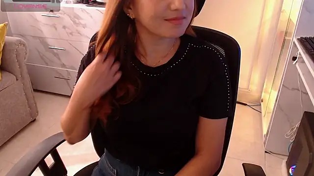 Angela smile online show from 12-14-24, 03:04