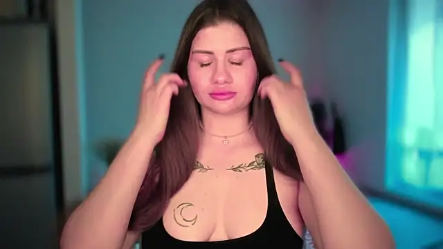 JuicyHelenX online show from 05-01-26, 03:16