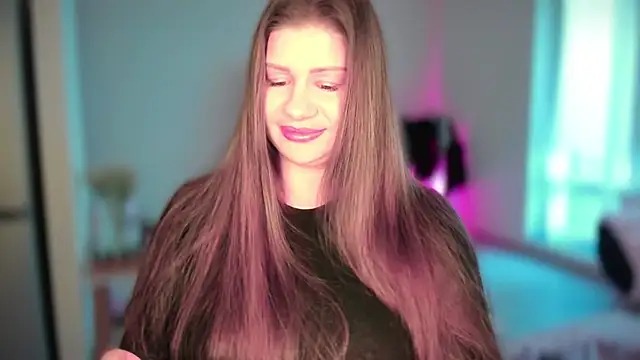 JuicyHelenX online show from 05-05-26, 04:15