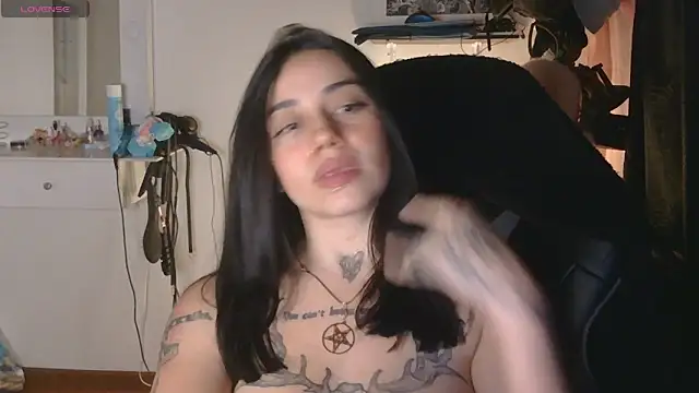 val bardot online show from 05-12-26, 04:53