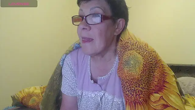 Sandra Carina online show from 05-04-26, 04:41