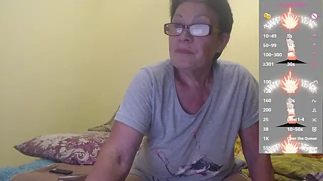 Sandra Carina online show from 06-22-26, 07:33