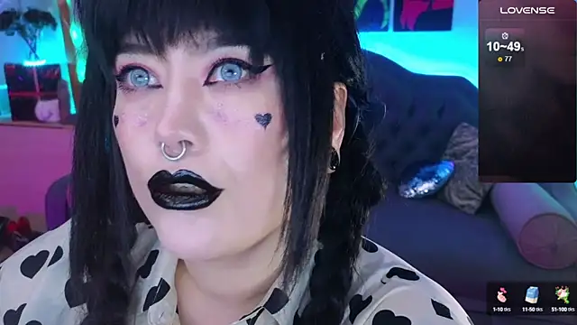 wickedxqueen online show from 12-10-24, 05:28