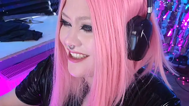 wickedxqueen online show from 03-03-25, 08:27