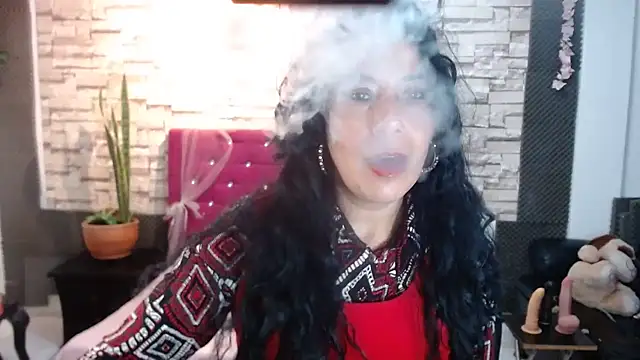 Snapshot of MarianaNight02 chatting on 12-29-24, 09:41 MarianaNight02 online show from 12-29-24, 09:41