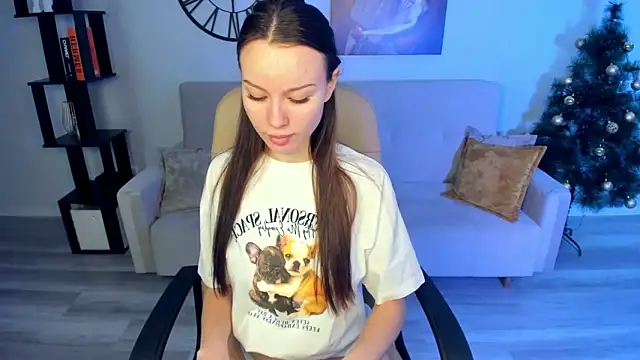 KaitieLove online show from 12-18-24, 07:19