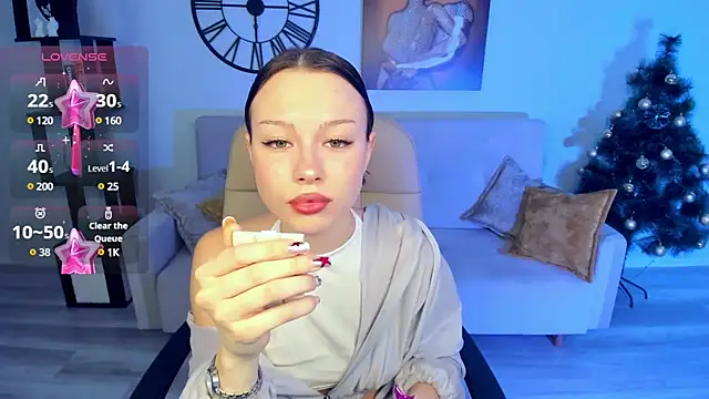 KaitieLove online show from 12-21-24, 08:54