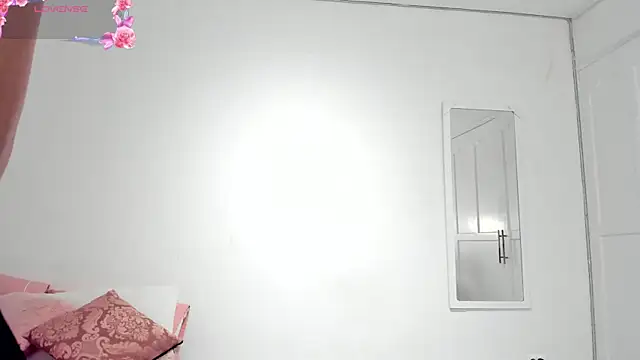 Estrella Duran online show from 02-08-25, 12:17