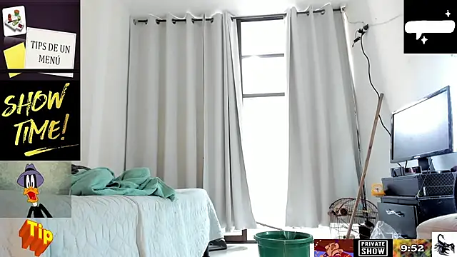 JohanyLatino online show from 03-04-25, 02:32