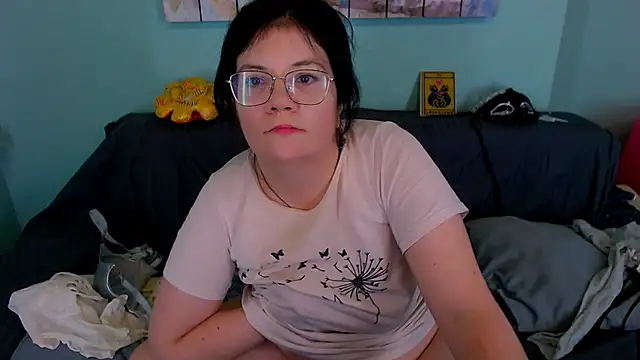 Snapshot of EverlyRays chatting on 03-08-26, 06:34 EverlyRays online show from 03-08-26, 06:34