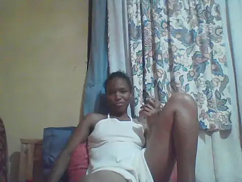 Smillie prety online show from 06-22-26, 05:43