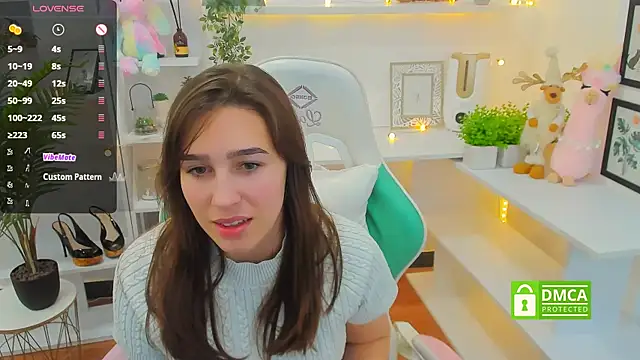  Eliizabeth  online show from 12-20-24, 12:30