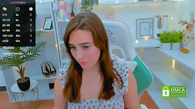  Eliizabeth  online show from 12-28-24, 09:40