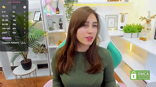  Eliizabeth  online show from 01-10-25, 02:14