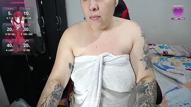 Snapshot of Madyson_ho chatting on 03-22-26, 04:27 Madyson ho online show from 03-22-26, 04:27