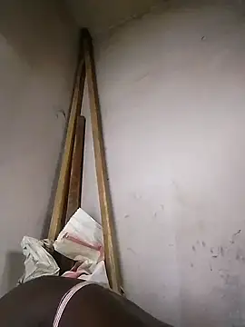 sweet zara01 online show from 09-28-25, 02:33