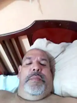 Snapshot of Cerebro77 chatting on 10-30-25, 04:14 Cerebro77 online show from 10-30-25, 04:14