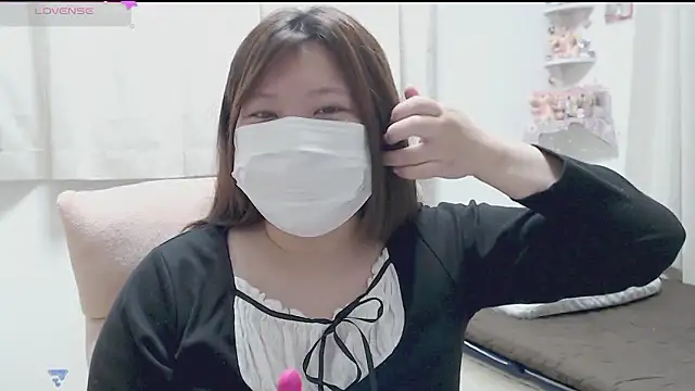 Snapshot of Moka_Chip_Frappuccino chatting on 05-23-26, 12:09 Moka Chip Frappuccino online show from 05-23-26, 12:09