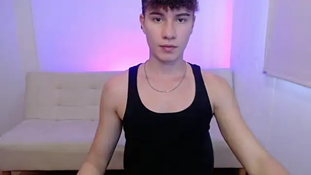 Snapshot of adrian_morelly chatting on 04-26-26, 07:11 adrian morelly online show from 04-26-26, 07:11