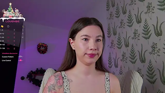 Snapshot of Marie_Diaze chatting on 01-10-25, 05:15 Marie Diaze online show from 01-10-25, 05:15